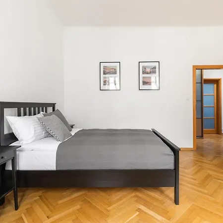 Appartamento Rent Like Home - Kozia 3/5 *
