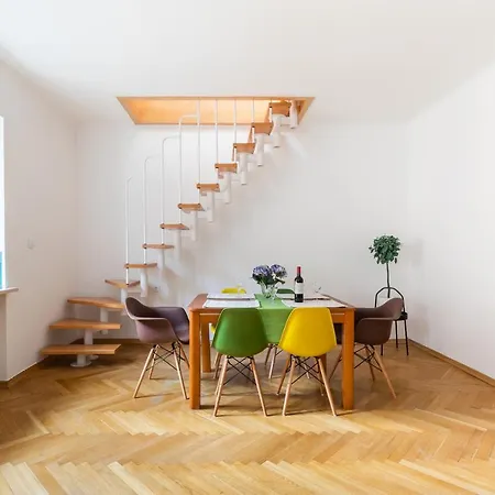 Appartamento Rent Like Home - Kozia 3/5 *